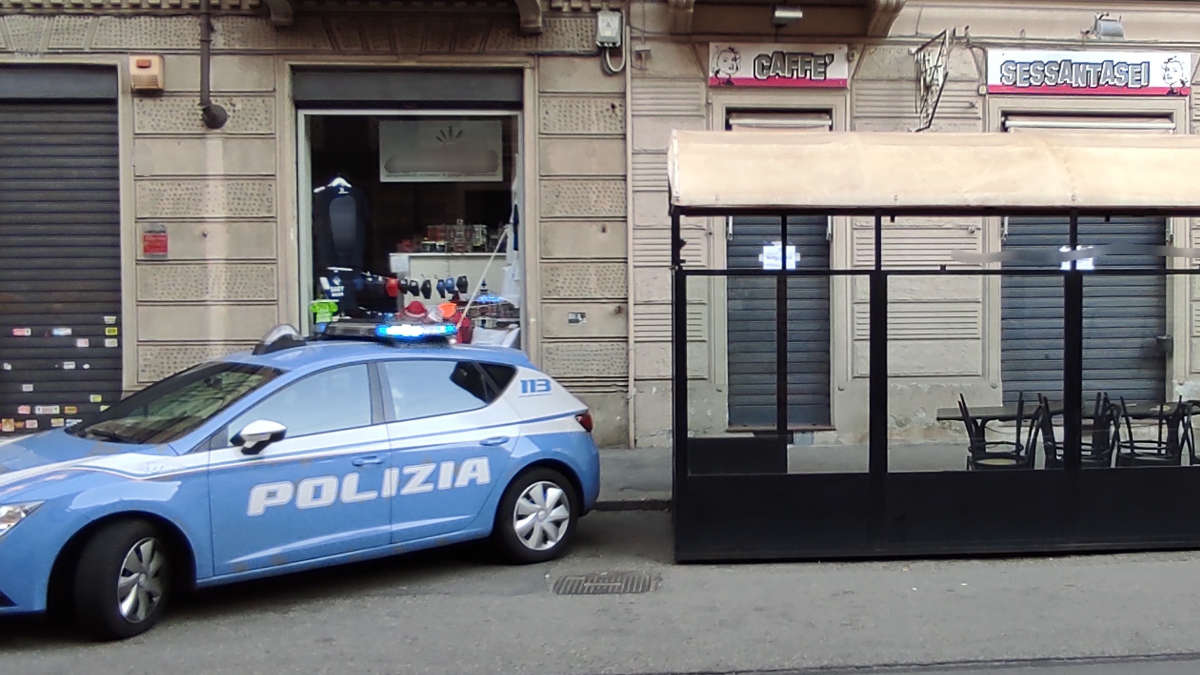 Bar chiuso dalla Polizia in via Di Nanni